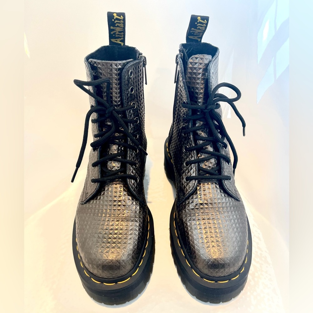 Dr. Martens Jadon Platform Leather Boots in metallic grey